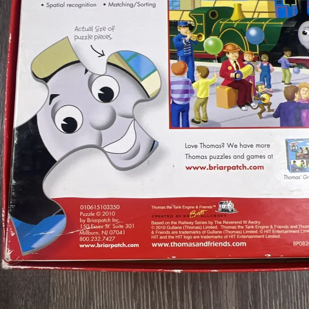 2010 Briarpatch Thomas And Friends At The Station 24 Piece Jigsaw Puzzle